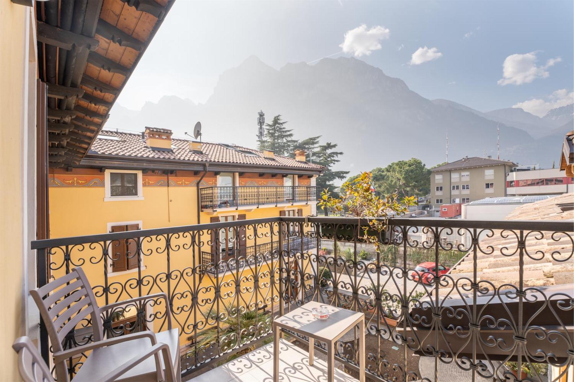 Residence Villa Degli Aranci Riva del Garda Extérieur photo